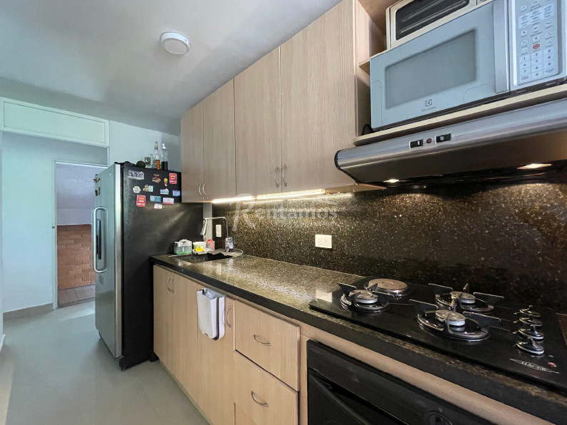 Apartamento en venta en El Poblado, Medellín 2