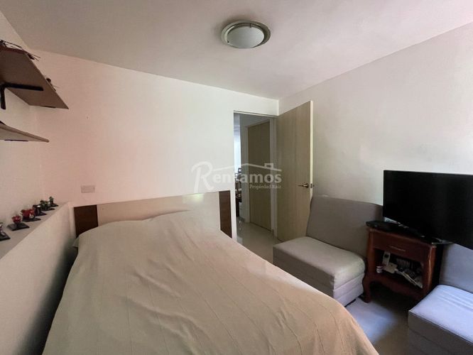 Apartamento de 3 alcobas en venta en El Diamante No. 2, Medellín, 84 m² · foto 6 de 24