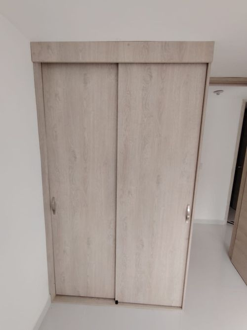 Apartamento de 3 alcobas en venta en La Carrera, Bello, 55 m² · foto 5 de 16