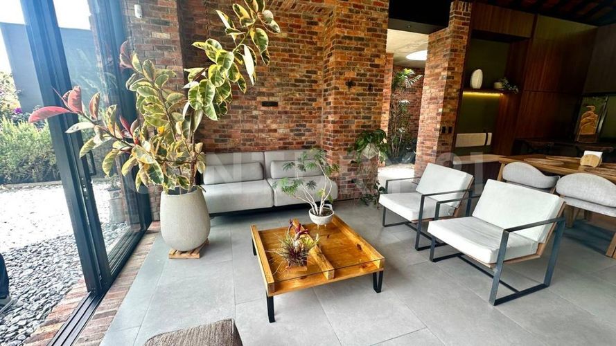 Casa de 2 alcobas en venta en El Tambo, La Ceja, 197 m² · foto 8 de 23