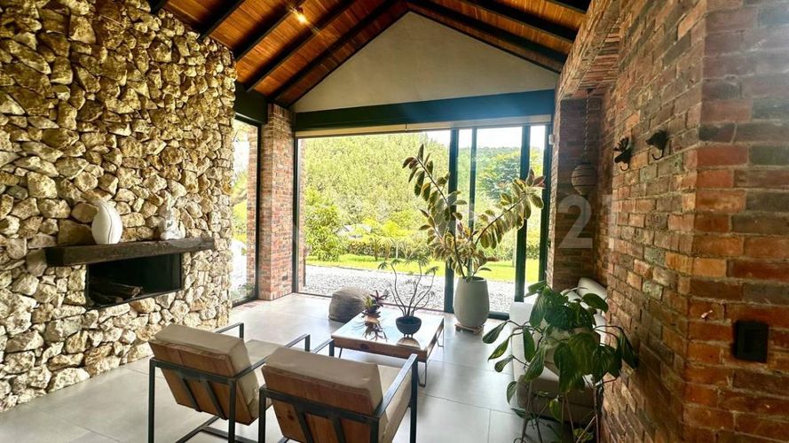 Casa de 2 alcobas en venta en El Tambo, La Ceja, 197 m² · foto 16 de 23