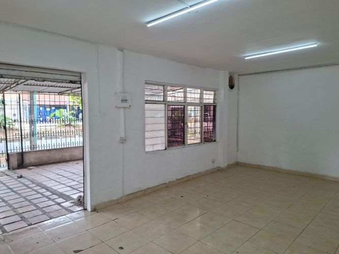 Local en arriendo en La Esmeralda, Cali, 80 m² · foto 6 de 7