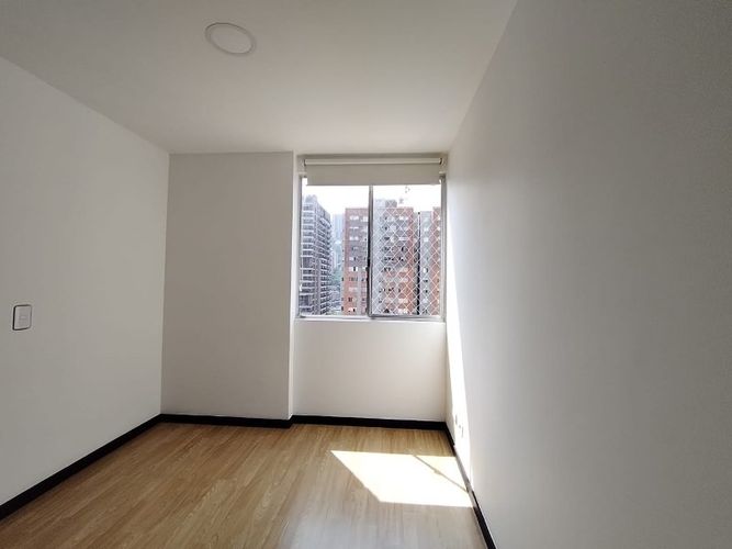 Apartamento de 3 alcobas en arriendo en Ciudad Del Río, Medellín, 70 m² · foto 15 de 24