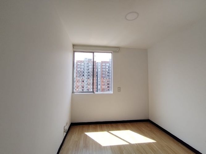Apartamento de 3 alcobas en arriendo en Ciudad Del Río, Medellín, 70 m² · foto 19 de 24