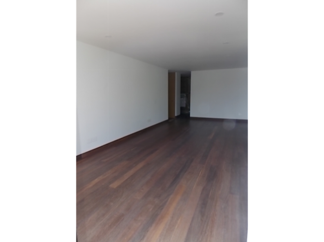 Apartamento de 4 alcobas en venta en Cerros De Suba, Bogotá, 270 m² · foto 5 de 12