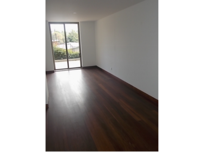 Apartamento de 4 alcobas en venta en Cerros De Suba, Bogotá, 270 m² · foto 6 de 12