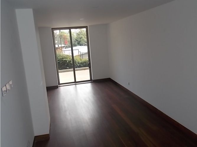 Apartamento de 4 alcobas en venta en Cerros De Suba, Bogotá, 270 m² · foto 9 de 12