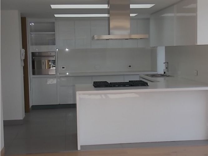 Apartamento de 4 alcobas en venta en Cerros De Suba, Bogotá, 270 m² · foto 11 de 12