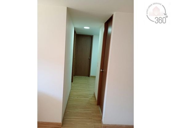 Apartamento en venta en La Prosperidad, Madrid 4