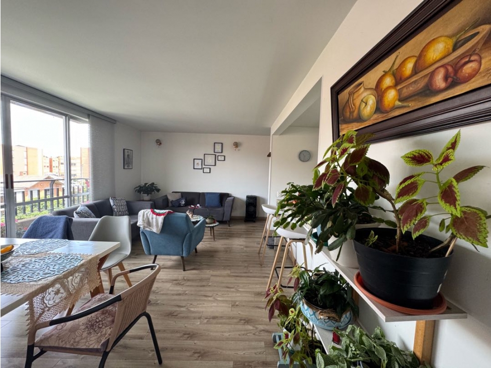 Apartamento en venta en Conjunto residencial el solar, Madrid 5