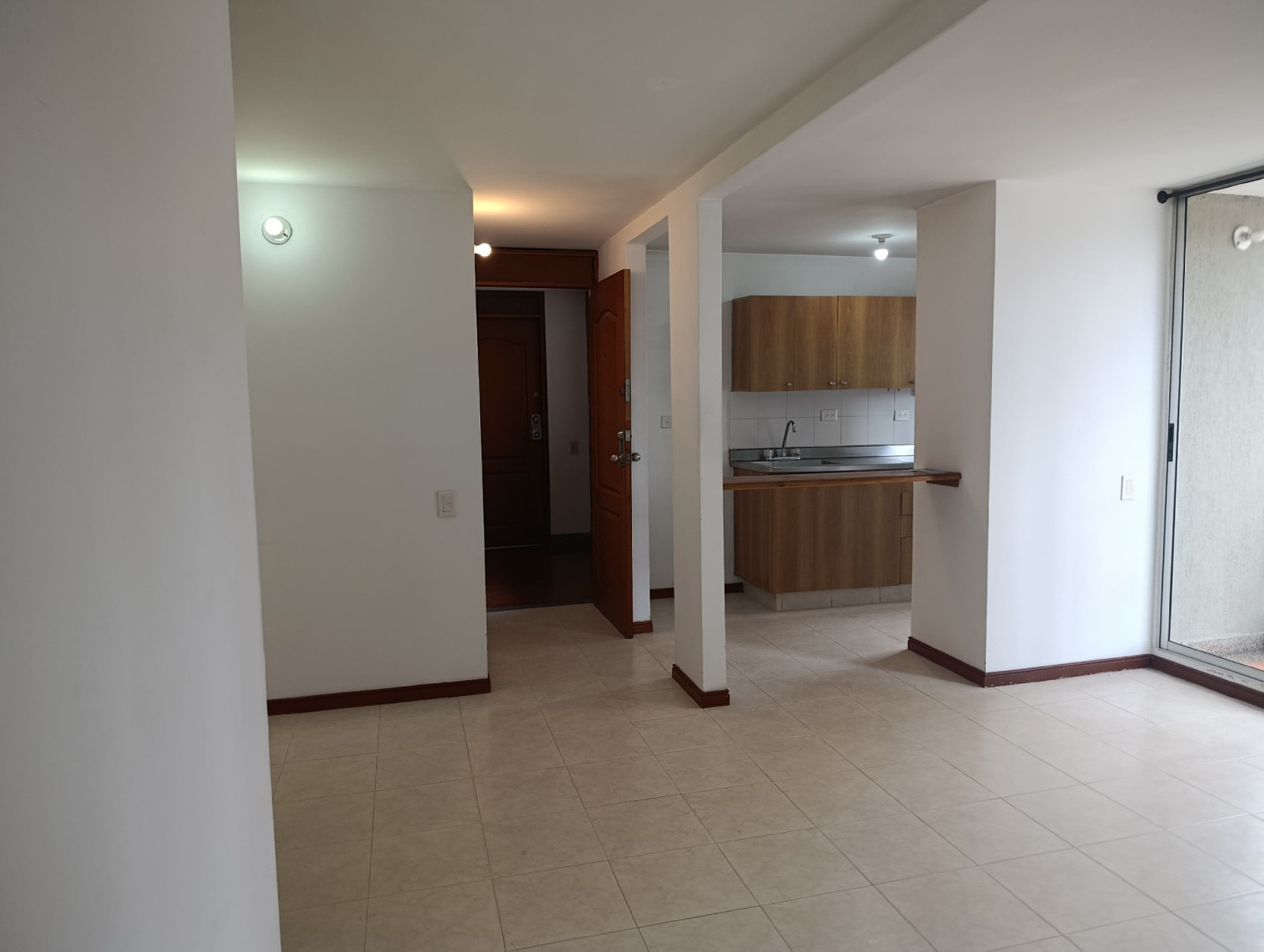 Apartamento en venta en Castropol, Medellín 2