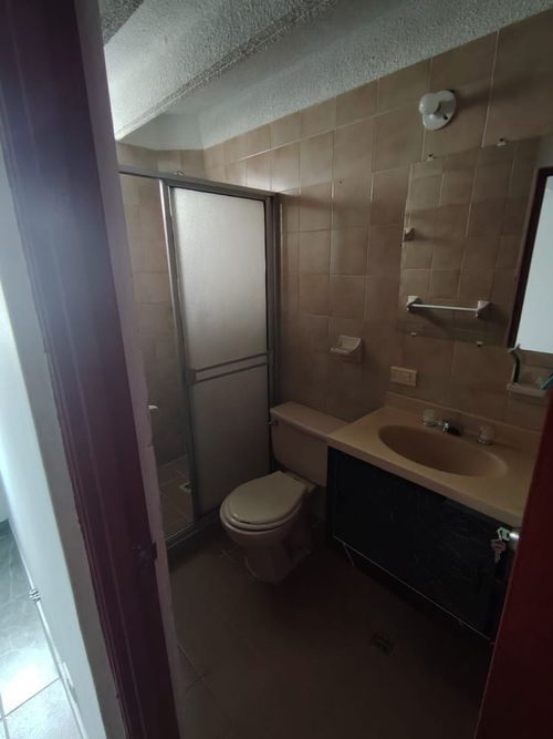Apartamento de 3 alcobas en venta en Prados Del Norte, Cali, 85 m² · foto 15 de 19