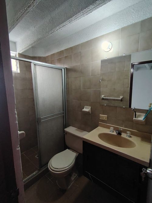 Apartamento de 3 alcobas en venta en Prados Del Norte, Cali, 85 m² · foto 17 de 19