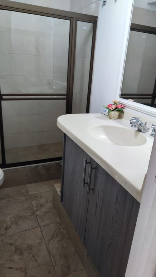 Casa de 3 alcobas en venta en Diego Echavarría, Medellín, 155 m² · foto 13 de 22