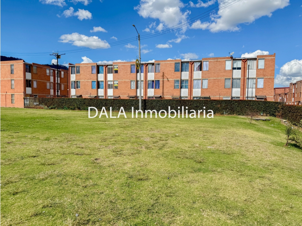 Casa en venta en La Capellania, Cajicá · foto 4 de 24