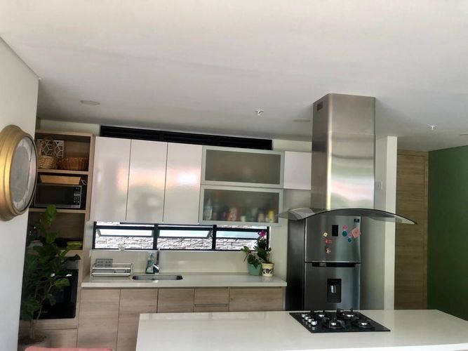 Apartamento de 1 alcoba en venta en Loma De Las Brujas, Envigado, 63 m² · foto 3 de 12