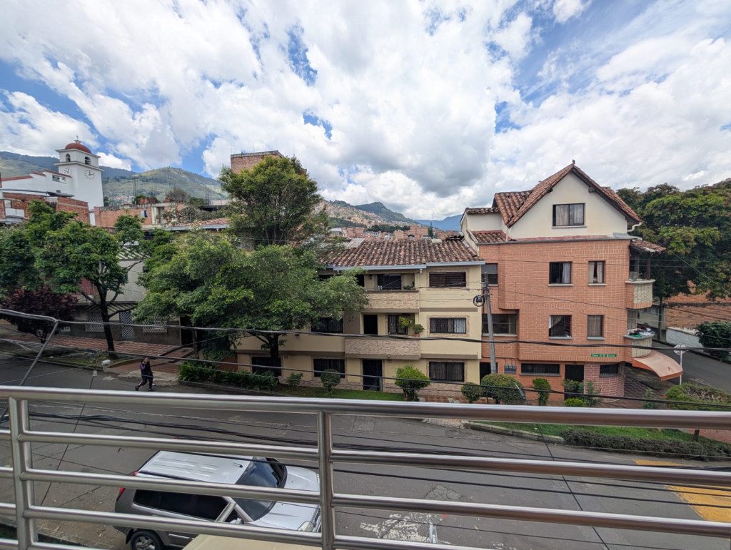 Apartamento en venta en Villa hermosa, Medellín 2
