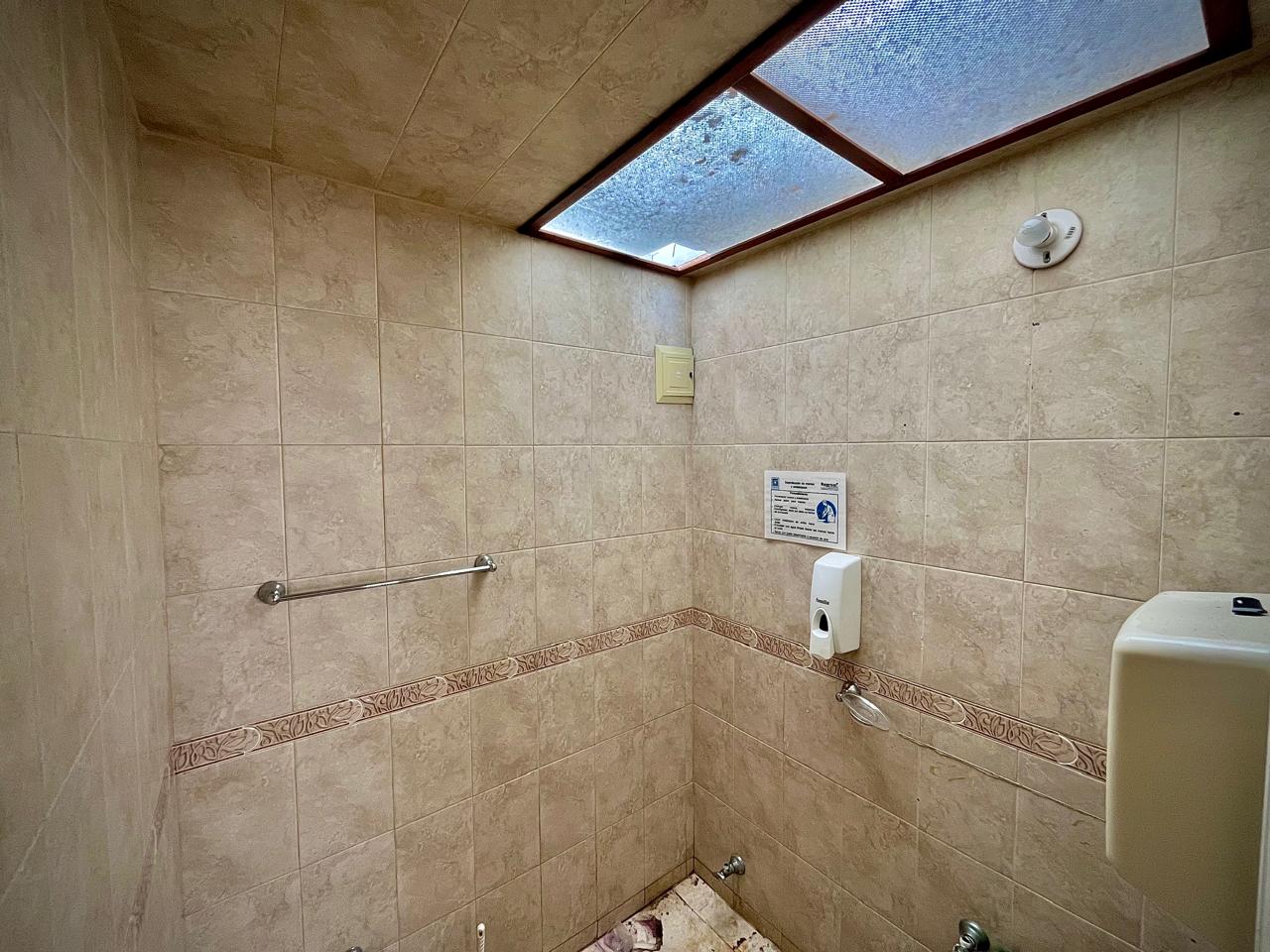 Casa en venta en Cedritos, Bogotá · foto 7 de 24
