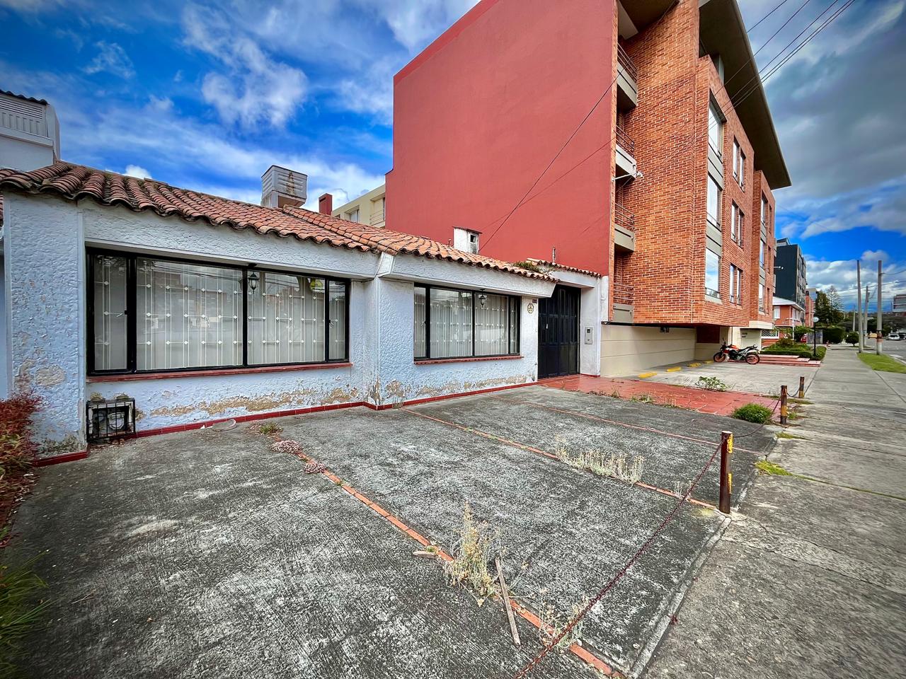 Casa en venta en Cedritos, Bogotá · foto 8 de 24