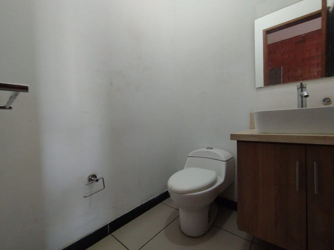 Bodega en arriendo en Arroyohondo, Yumbo, 584 m² · foto 5 de 24