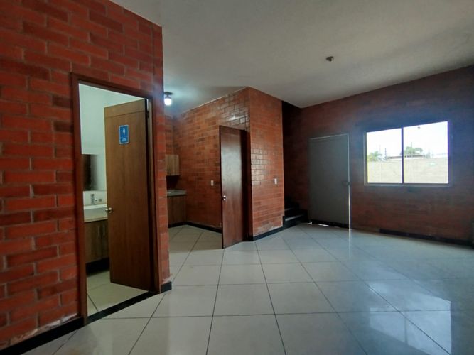 Bodega en arriendo en Arroyohondo, Yumbo, 584 m² · foto 5 de 24
