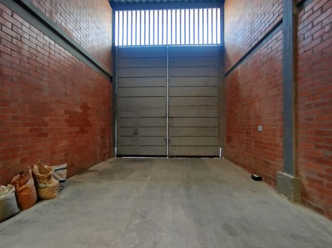 Bodega en arriendo en Arroyohondo, Yumbo, 584 m² · foto 13 de 24