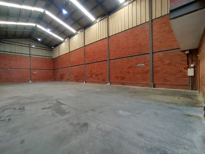 Bodega en arriendo en Arroyohondo, Yumbo, 584 m² · foto 14 de 24