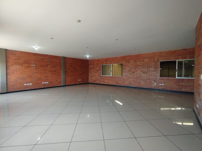 Bodega en arriendo en Arroyohondo, Yumbo, 584 m² · foto 21 de 24
