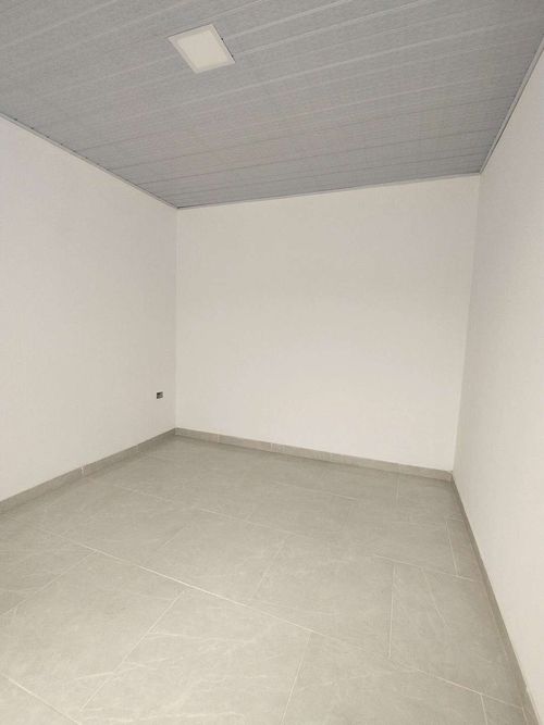 Casa de 5 alcobas en venta en Ciudad 2000, Cali, 206 m² · foto 23 de 24