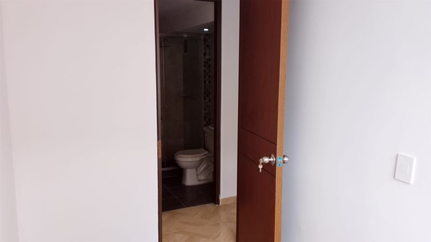 Apartamento de 3 alcobas en venta en Cr. Eucalipto, Soacha, 37 m² · foto 10 de 21