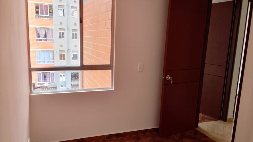 Apartamento de 3 alcobas en venta en Cr. Eucalipto, Soacha, 37 m² · foto 13 de 21