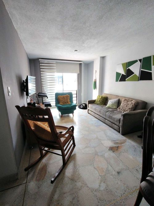 Apartamento de 4 alcobas en venta en Los Cambulos, Cali, 87 m² · foto 3 de 24