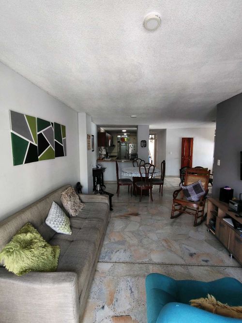 Apartamento de 4 alcobas en venta en Los Cambulos, Cali, 87 m² · foto 6 de 24