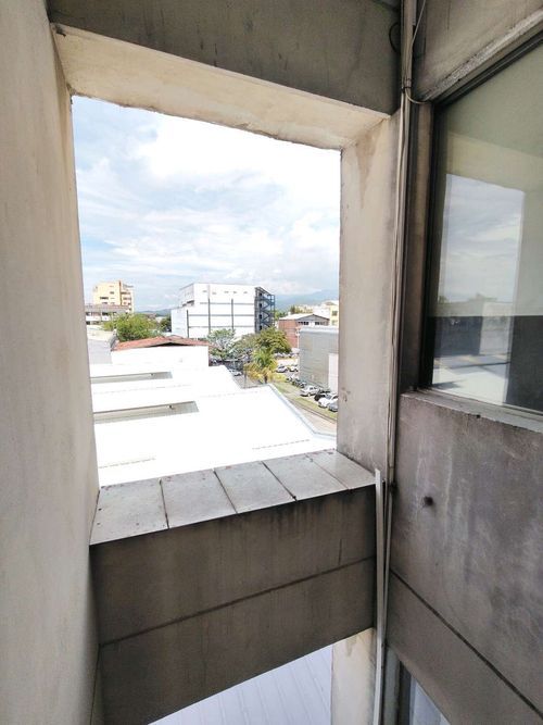 Apartamento de 4 alcobas en venta en Los Cambulos, Cali, 87 m² · foto 8 de 24