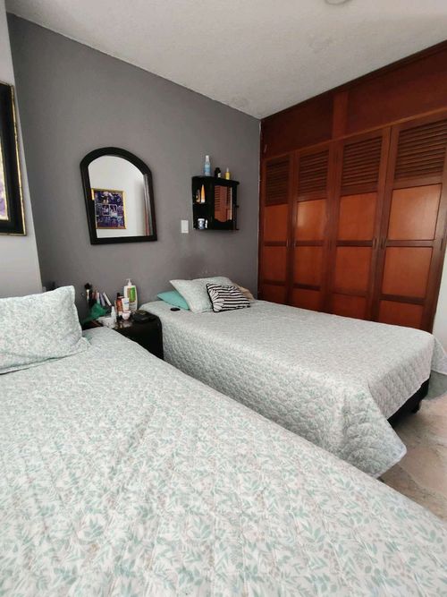 Apartamento de 4 alcobas en venta en Los Cambulos, Cali, 87 m² · foto 9 de 24