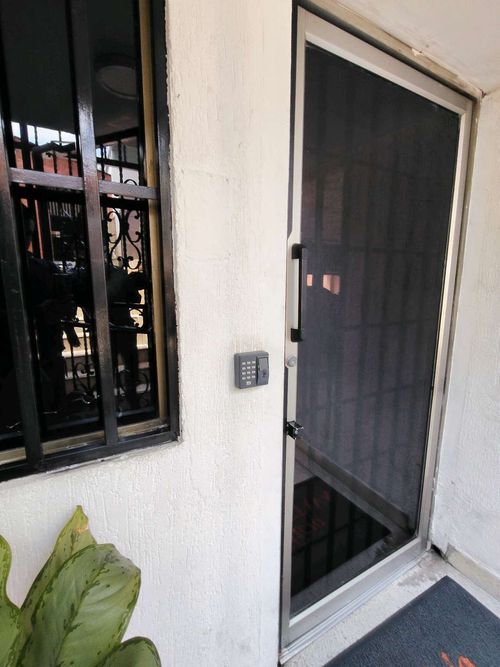 Apartamento de 4 alcobas en venta en Los Cambulos, Cali, 87 m² · foto 22 de 24