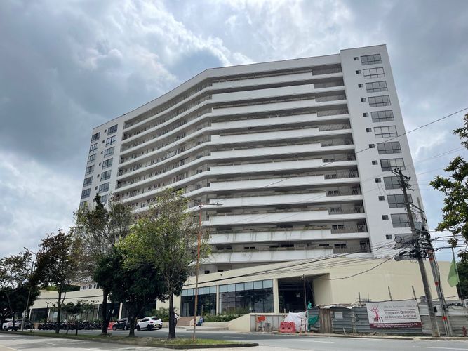 $300.000.000 en Super Inter Avenida 19