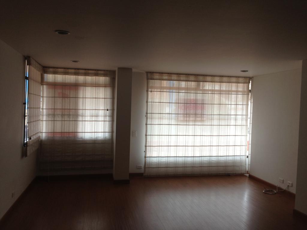 Apartamento en venta en Lisboa Usaquén, Bogotá · foto 2 de 12