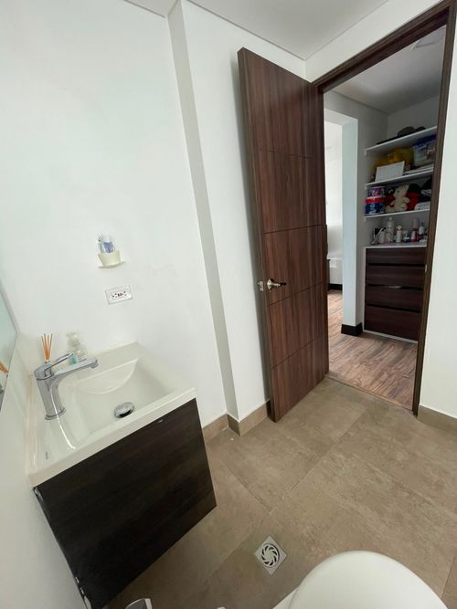 Casa de 3 alcobas en venta en Parcelas, Cota, 220 m² · foto 13 de 24