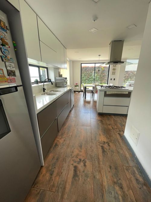 Casa de 3 alcobas en venta en Parcelas, Cota, 220 m² · foto 5 de 24