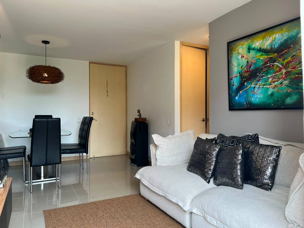 Apartamento en venta en Loma Del Chocho, Envigado · foto 5 de 15