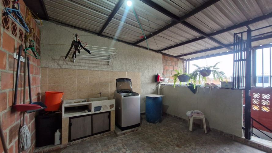 Casa de 4 alcobas en venta en El Sena, Cali, 165 m² · foto 9 de 18