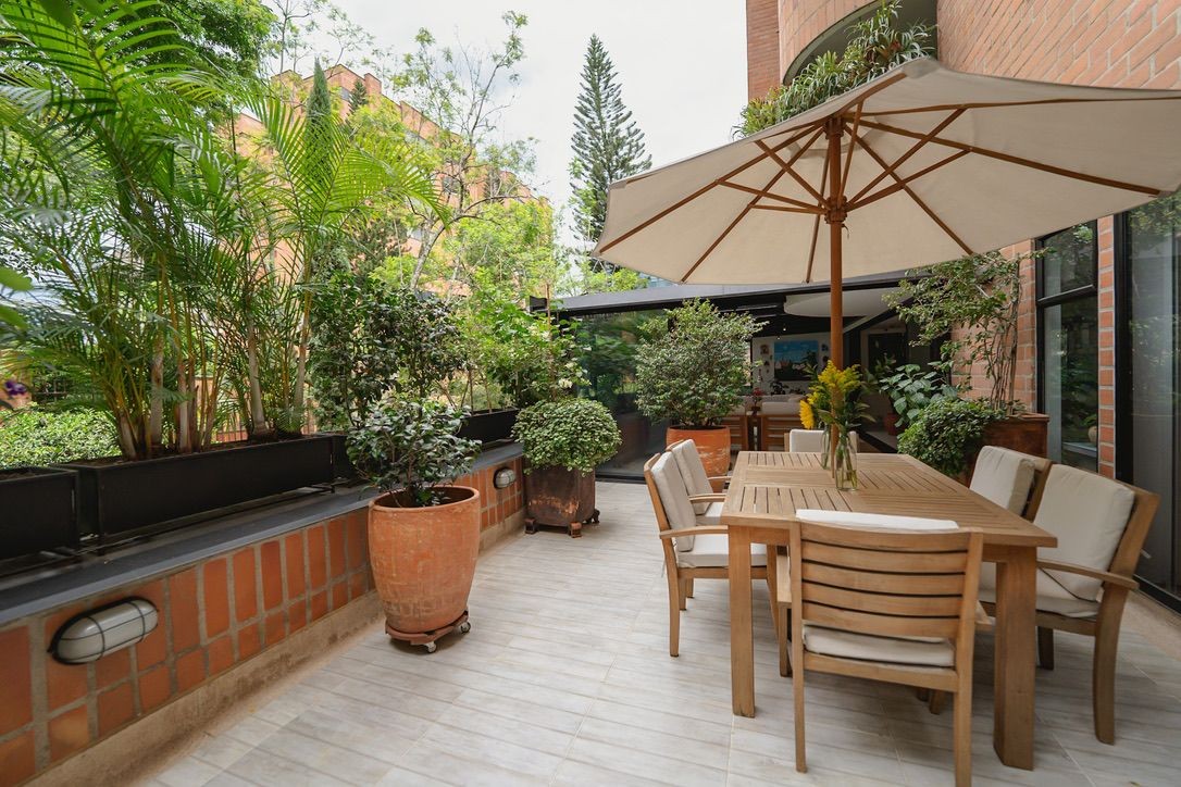 Apartamento en venta en Alejandria, Medellín · foto 2 de 24
