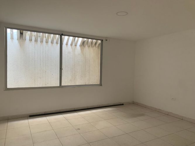 Casa de 16 alcobas en arriendo en La Cumbre, Barranquilla, 520 m² · foto 4 de 24