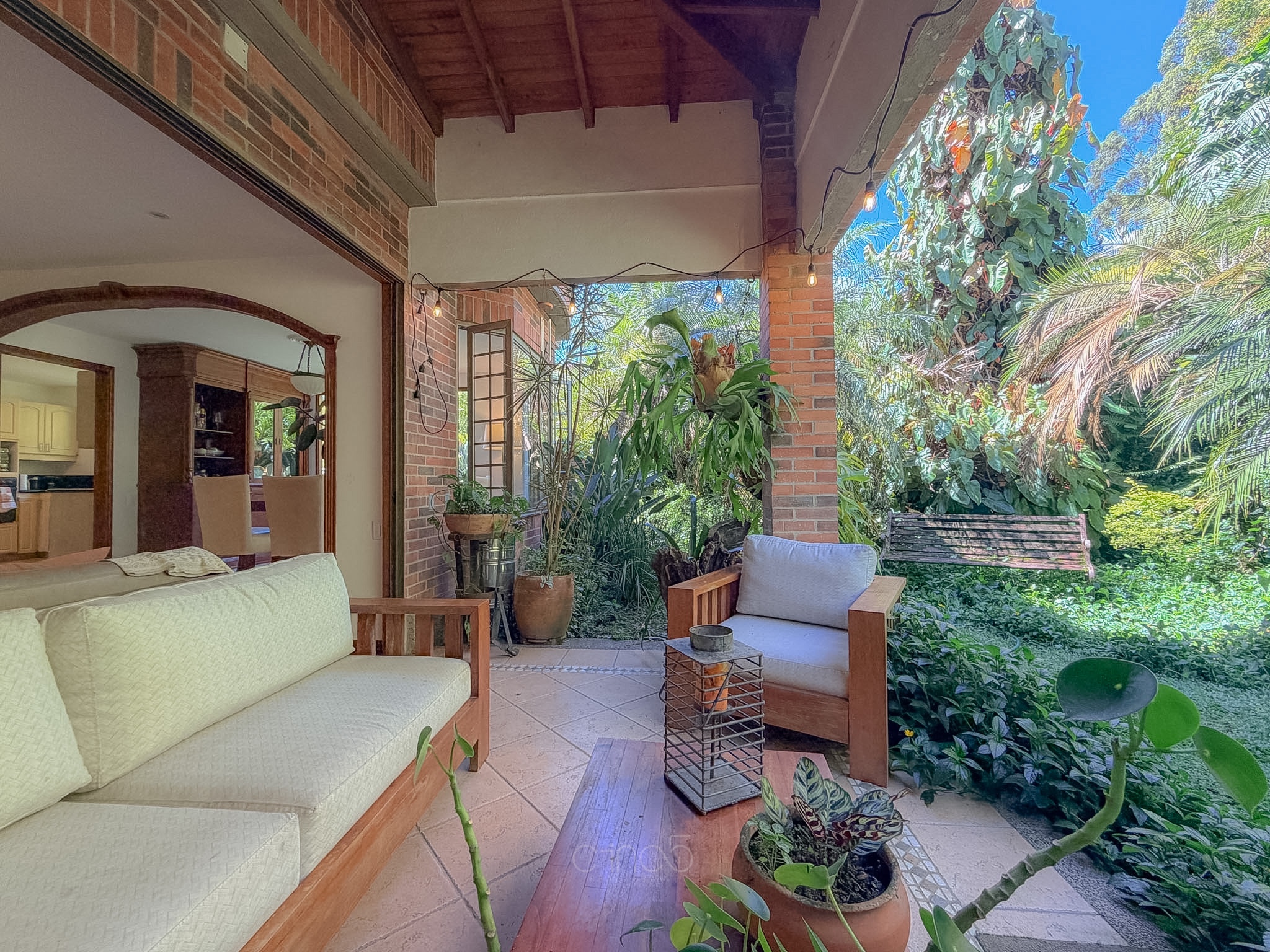 Casa en venta en Altos del poblado, Suroriente, Medellín [No disponible] 3