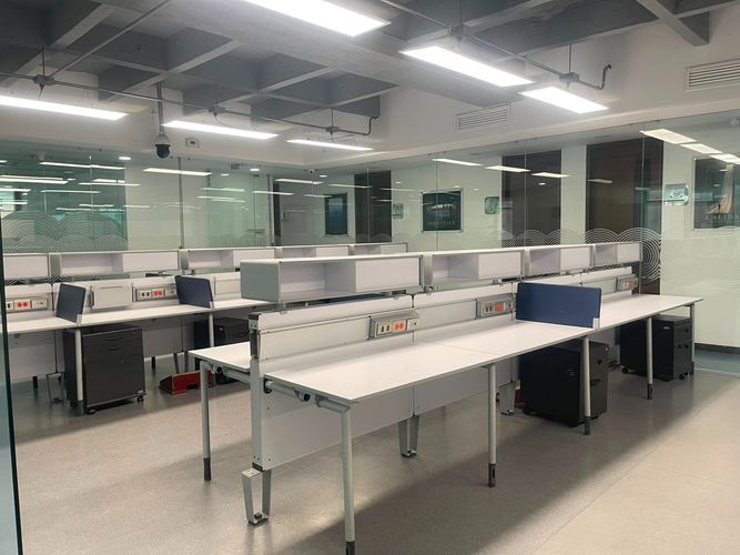 Oficina en arriendo en El Poblado, Medellín, 509 m² · foto 15 de 20