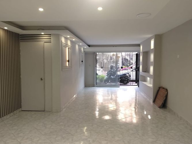 Oficina en arriendo en La Magnolia, Envigado, 150 m² · foto 15 de 15