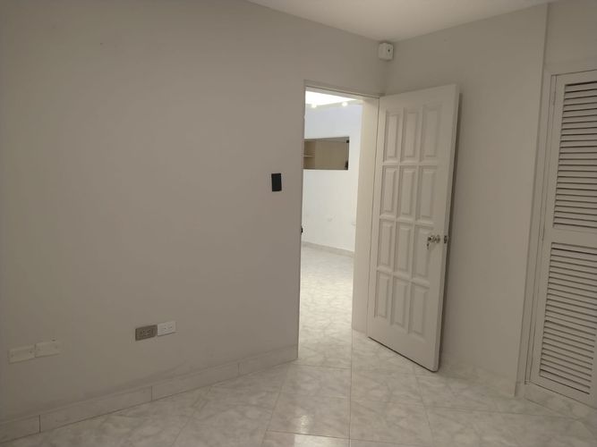 Oficina en arriendo en La Magnolia, Envigado, 150 m² · foto 5 de 15