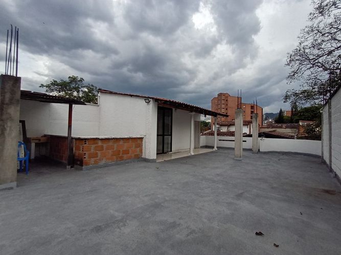 Oficina en arriendo en La America, Medellín, 190 m² · foto 20 de 20