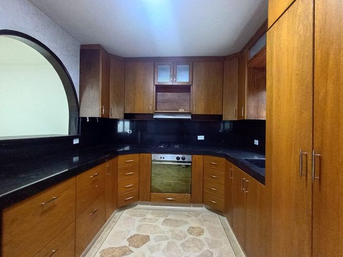 Oficina en arriendo en La America, Medellín, 190 m² · foto 10 de 20